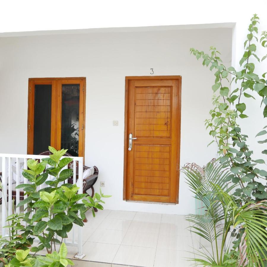 Rumah Side Apartment Gili Trawangan Bagian luar foto