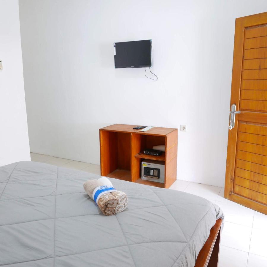 Rumah Side Apartment Gili Trawangan Bagian luar foto