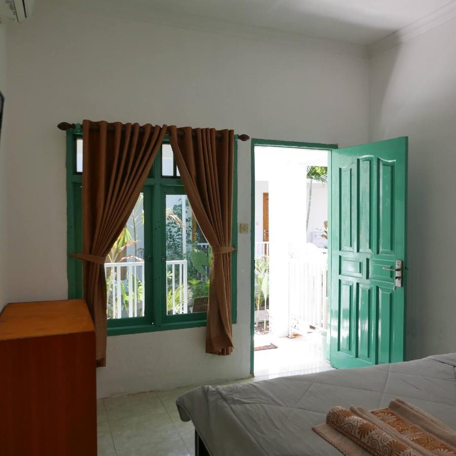 Rumah Side Apartment Gili Trawangan Bagian luar foto