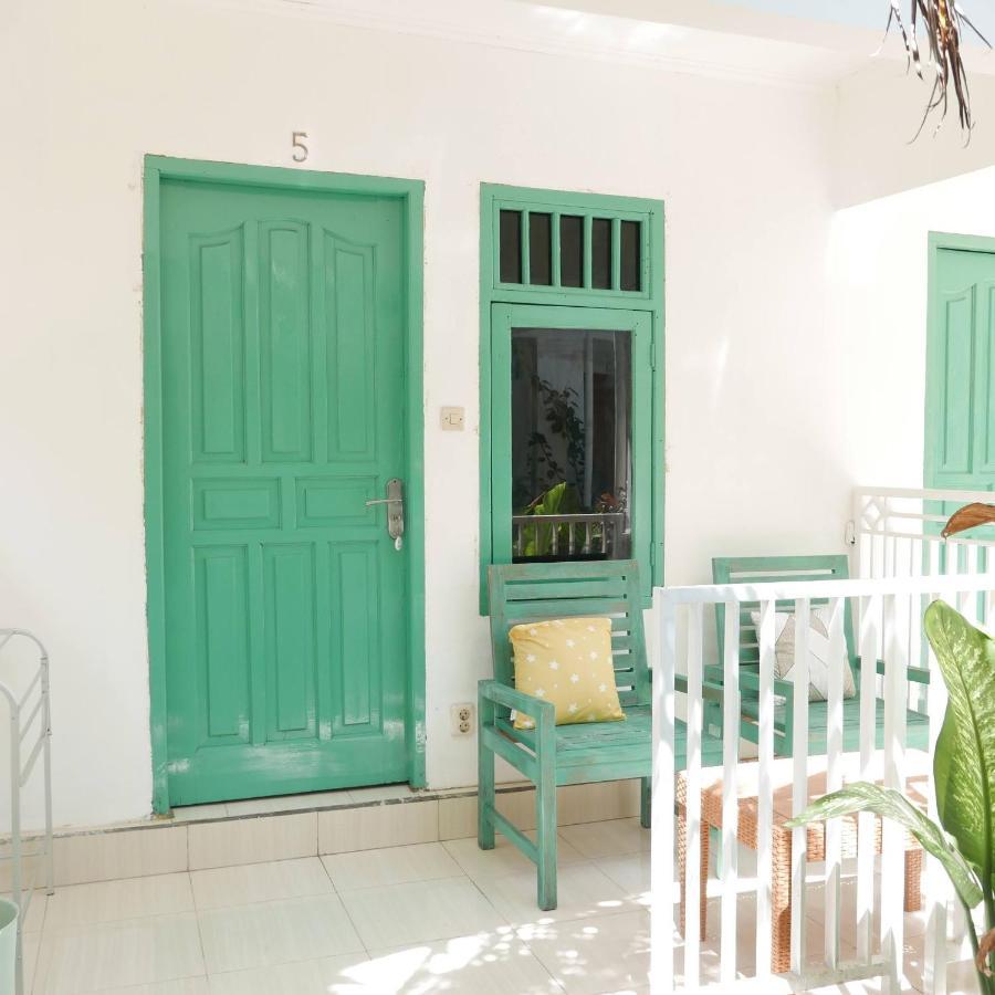 Rumah Side Apartment Gili Trawangan Bagian luar foto